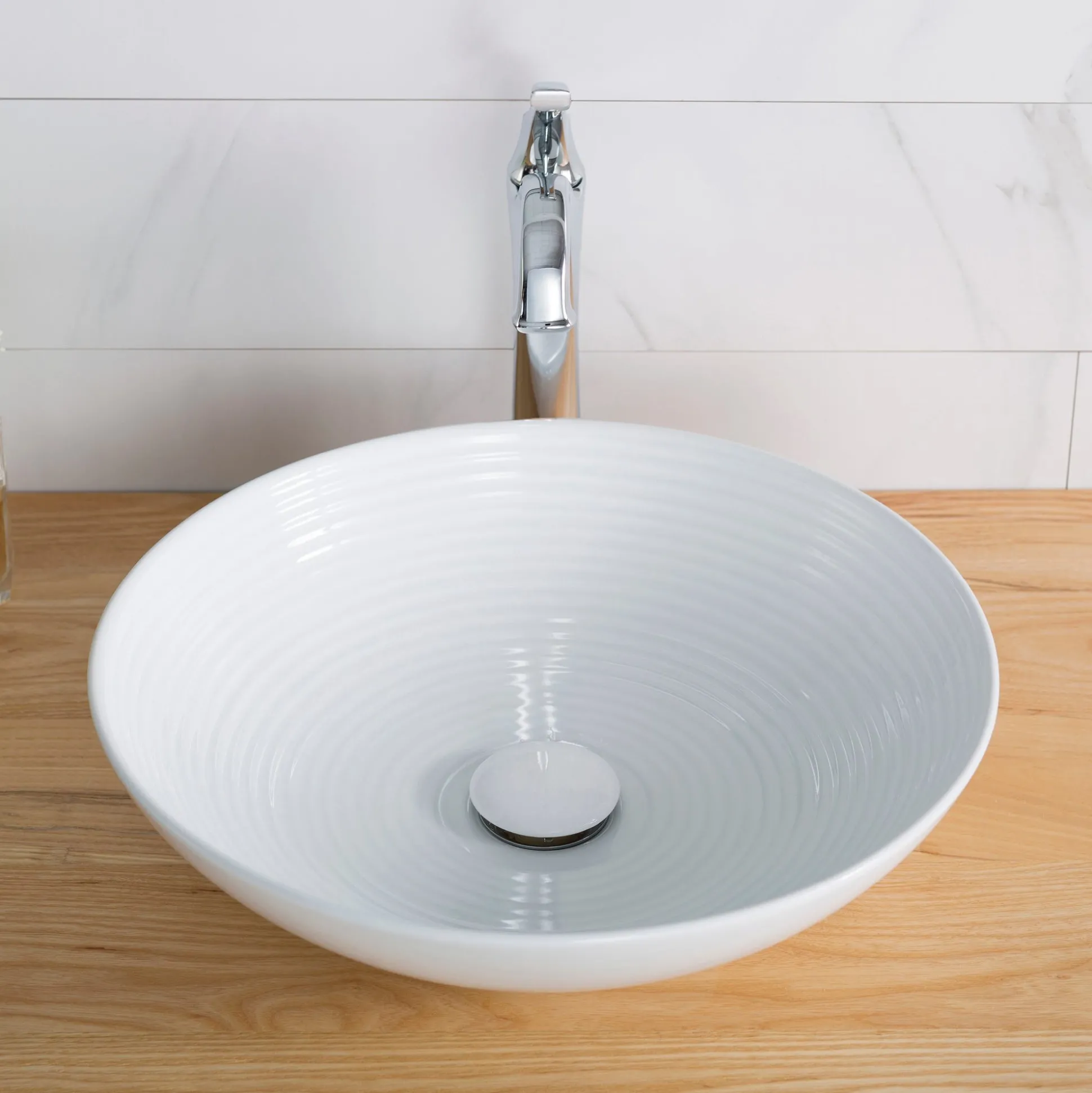 16 1/2" Round Vessel Ceramic Bathroom Sink in White wth Pop Up Drain