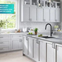 Single Handle Pull Down Kitchen Faucet in Matte Black